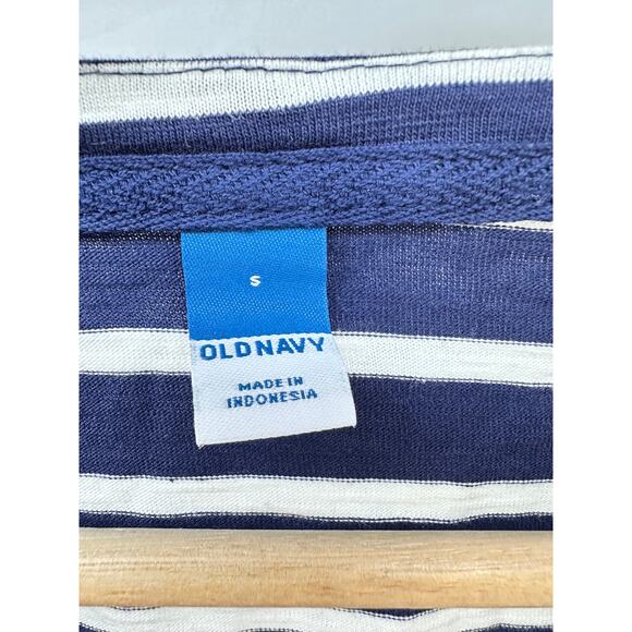 Old Navy Women’s Striped Long Sleeve Tee Blue White Boatneck Top Size S NWT - Picture 5 of 7